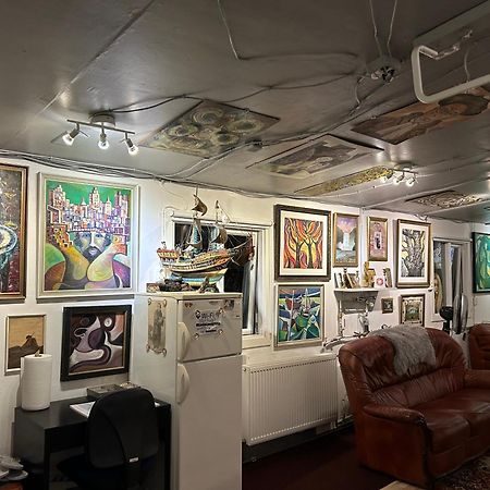 Brimarsbru Sleep Inn-Art Gallery Njarthvik Zewnętrze zdjęcie